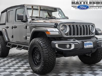 Used 2024 Jeep Wrangler Unlimited Sahara w/ Technology Group