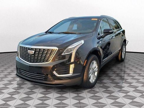 Certified 2023 Cadillac XT5 Luxury FWD image 3