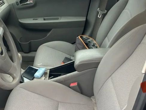 Used 2010 Chevrolet Malibu LS image 7