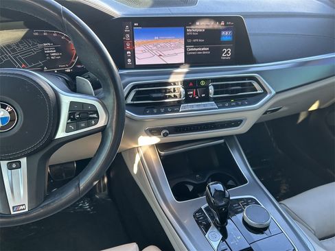 Used 2021 BMW X5 sDrive40i w/ M Sport Package image 18