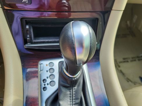 Used 2017 INFINITI QX50 AWD w/ Technology Package image 32