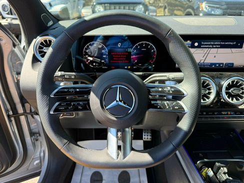 Used 2025 Mercedes-Benz GLA 250 image 5