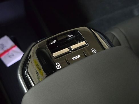 New 2026 Volvo EX30 Plus image 25