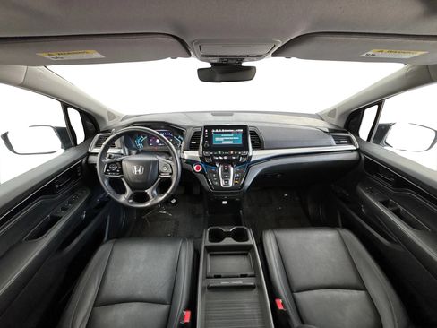 Used 2023 Honda Odyssey Touring image 17