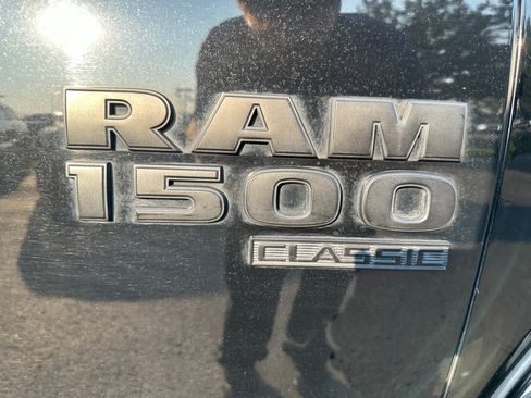 Used 2019 RAM 1500 Express w/ Wheel & Sound Group AWD/4WD image 28