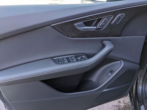 Certified 2025 Audi Q8 Premium Plus w/ Premium Plus Package image 12