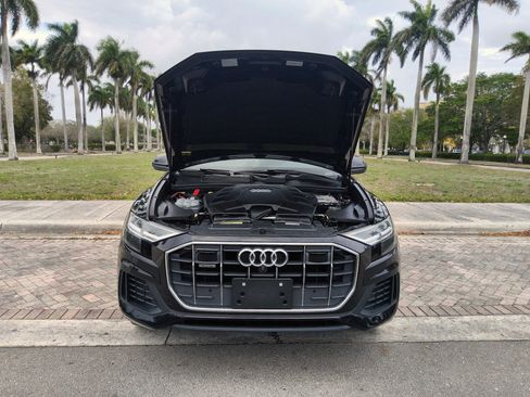 Used 2019 Audi Q8 Premium Plus AWD/4WD image 42