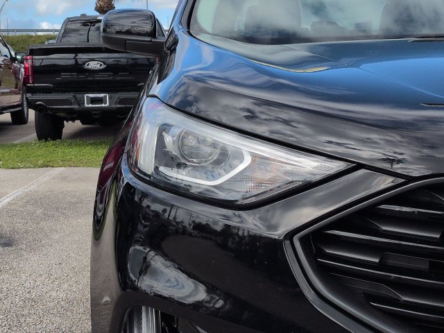 Certified 2022 Ford Edge SEL w/ Sport Appearance Package AWD/4WD image 10