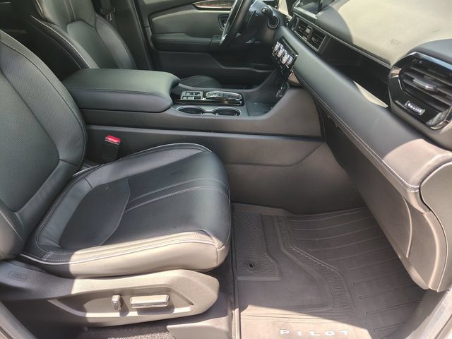 Used 2024 Honda Pilot Elite image 30
