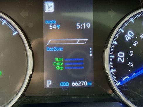 Used 2021 Toyota RAV4 XLE w/ Convenience Package AWD/4WD image 30