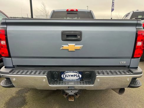 Used 2016 Chevrolet Silverado 2500 LTZ w/ Duramax Plus Package image 9