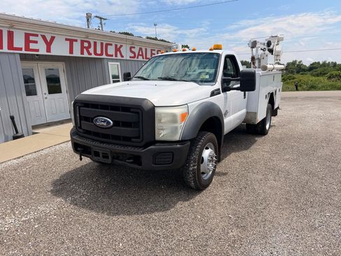 Used 2011 Ford F550 4x4 Regular Cab Super Duty w/ Payload Upgrade Pkg image 3