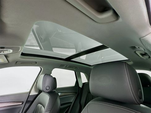 Used 2022 Audi Q5 2.0T Premium image 21