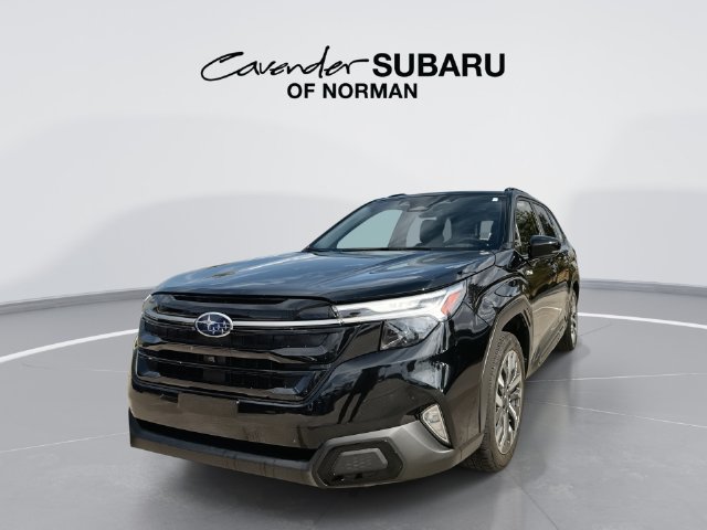 Used 2025 Subaru Forester Touring AWD/4WD image 1