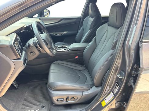 Used 2025 Lexus NX 350 F Sport AWD/4WD image 22