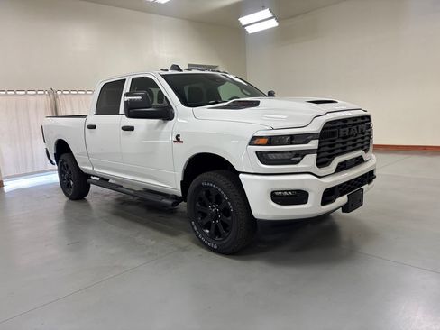 New 2026 RAM 2500 Tradesman AWD/4WD image 2
