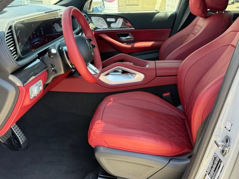 New 2026 Mercedes-Benz GLS 63 AMG 4MATIC image 21