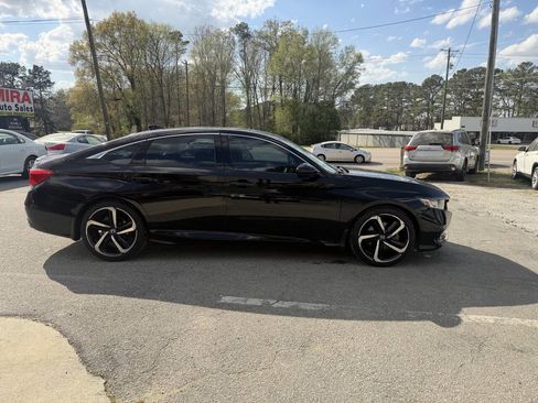 Used 2021 Honda Accord Sport image 7