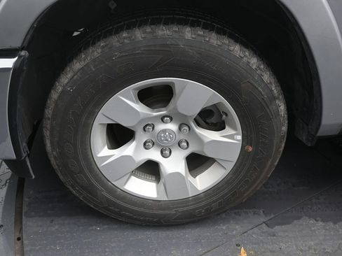Used 2025 RAM 1500 Big Horn RWD image 9