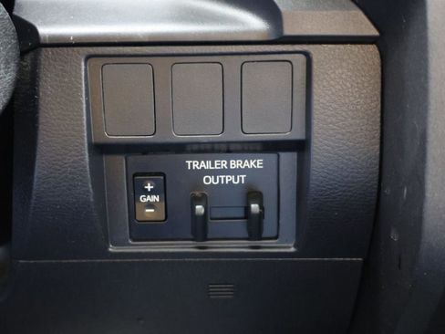 Used 2020 Toyota Tundra SR image 26