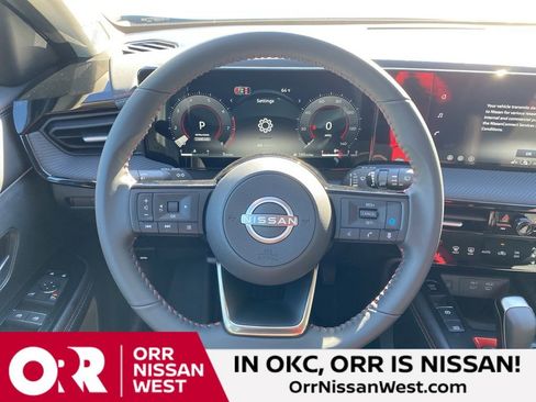 New 2026 Nissan Kicks SR w/ Cold Weather Package AWD/4WD image 23
