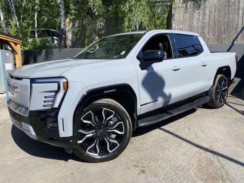Used 2025 GMC Sierra EV Denali AWD/4WD image 1