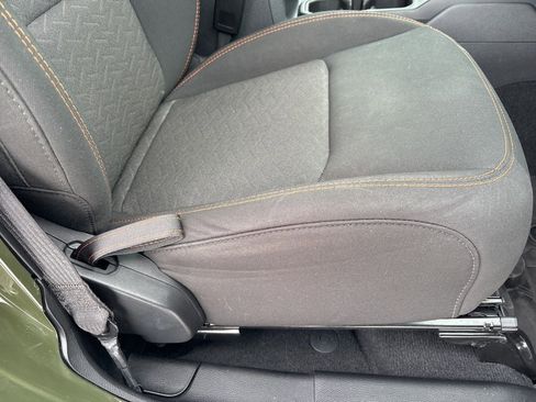 Used 2023 Jeep Gladiator Mojave w/ Cold Weather Group image 39