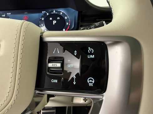 New 2026 Land Rover Range Rover SE AWD/4WD image 16