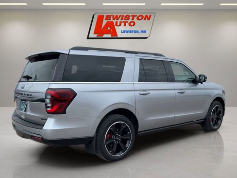 Used 2022 Ford Expedition Max Limited image 5
