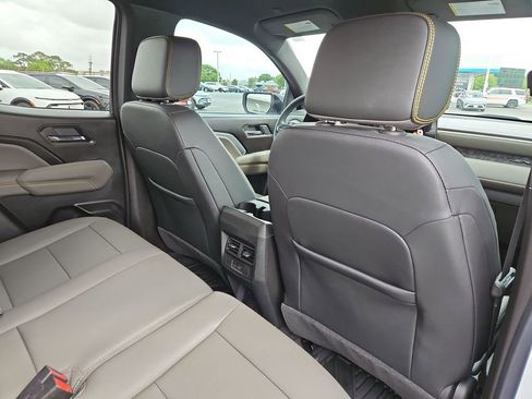 Used 2026 Chevrolet Colorado ZR2 w/ Technology Package image 21