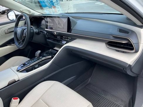 Used 2025 Toyota Crown w/ Advanced Technology Package AWD/4WD image 22