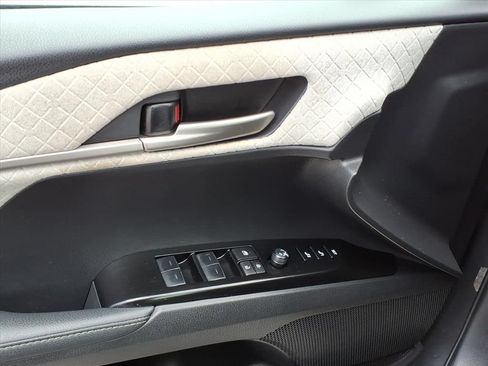 Certified 2025 Toyota Camry XLE w/ Premium Plus Package FWD image 16