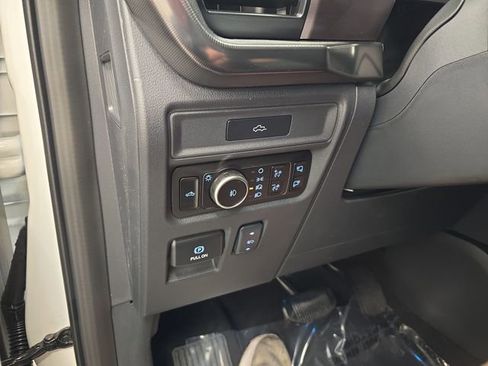 New 2026 Ford F150 Platinum w/ Equipment Group 700A Standard AWD/4WD image 40