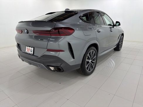 Used 2024 BMW X6 xDrive40i w/ Premium Package image 5