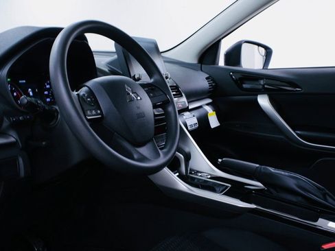 Used 2024 Mitsubishi Eclipse Cross Black Edition image 5