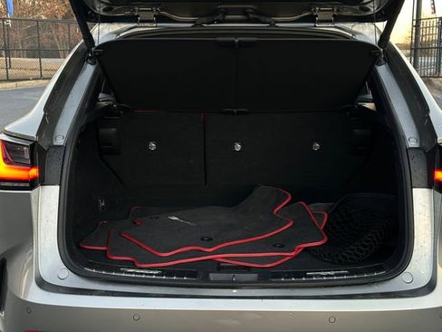 Used 2025 Lexus NX 450h+ F Sport image 36