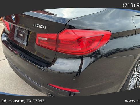Used 2018 BMW 530i image 17