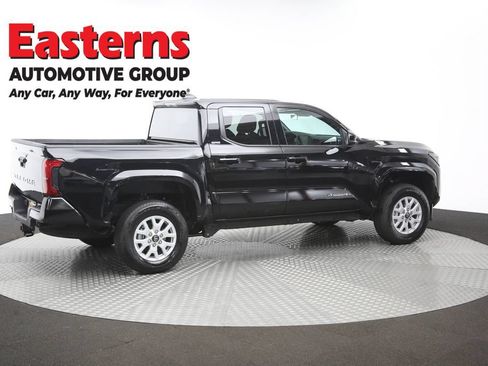 Used 2026 Toyota Tacoma SR5 AWD/4WD image 41