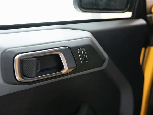 Used 2022 Ford Bronco Big Bend image 17