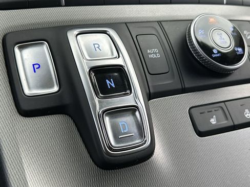 Used 2022 Hyundai Palisade SEL w/ 8P Bench Seat Package image 16