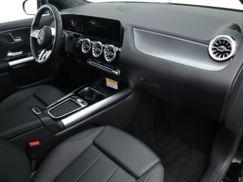 Certified 2025 Mercedes-Benz GLA 250 GLA 250 image 19