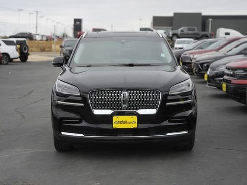 Used 2022 Lincoln Aviator Reserve w/ Elements Package Plus image 3