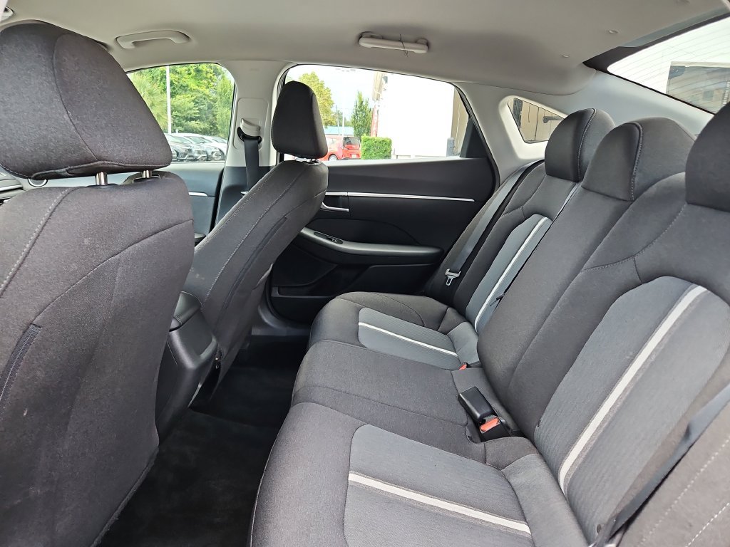 Used 2021 Hyundai Sonata SE FWD image 25