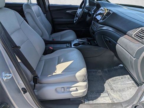 Used 2023 Honda Passport EX-L image 23