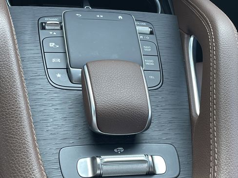 Certified 2024 Mercedes-Benz GLS 450 4MATIC image 36