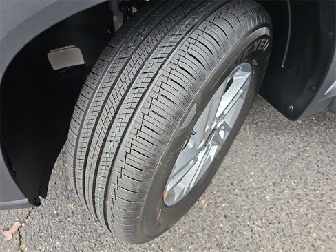 New 2026 Hyundai Tucson SE image 30