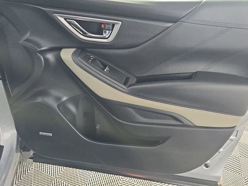 Used 2022 Subaru Forester Limited image 9