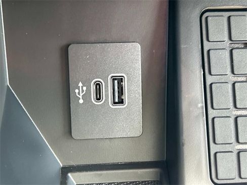 New 2025 Ford F150 Tremor w/ Equipment Group 402A High image 35