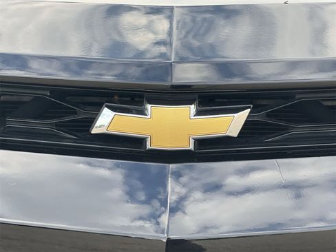 Used 2016 Chevrolet Camaro SS image 13