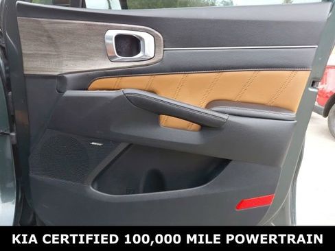 Certified 2023 Kia Sorento SX Prestige image 28